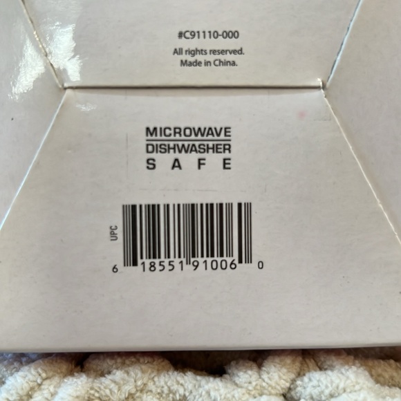 Treasures of Aloha ceramic mug - Picture 8 of 8